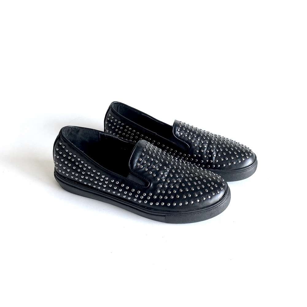 Tulipano Black Leather Silver Metal Dots Rubber Outsole Sneakers size 7.5